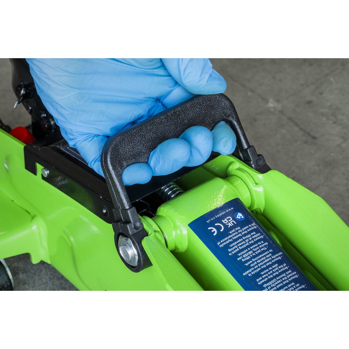 Sealey 1050CXDHV Short Chassis Trolley Jack with Storage Case 2 Tonne - Green