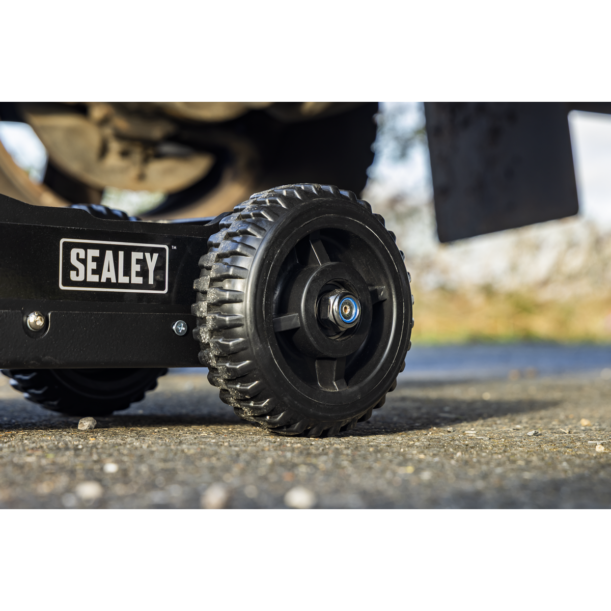 Sealey 2500RG Big Wheel Hybrid Trolley Jack for Off-Road Vehicles, SUVs, Vans & 4x4s with Super Rocket Lift 2.5 Tonne