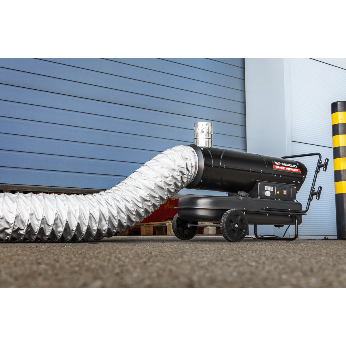 Sealey ABI1000 Space Warmer® Indirect Kerosene/Diesel Heater with Wheels 102,000Btu/hr