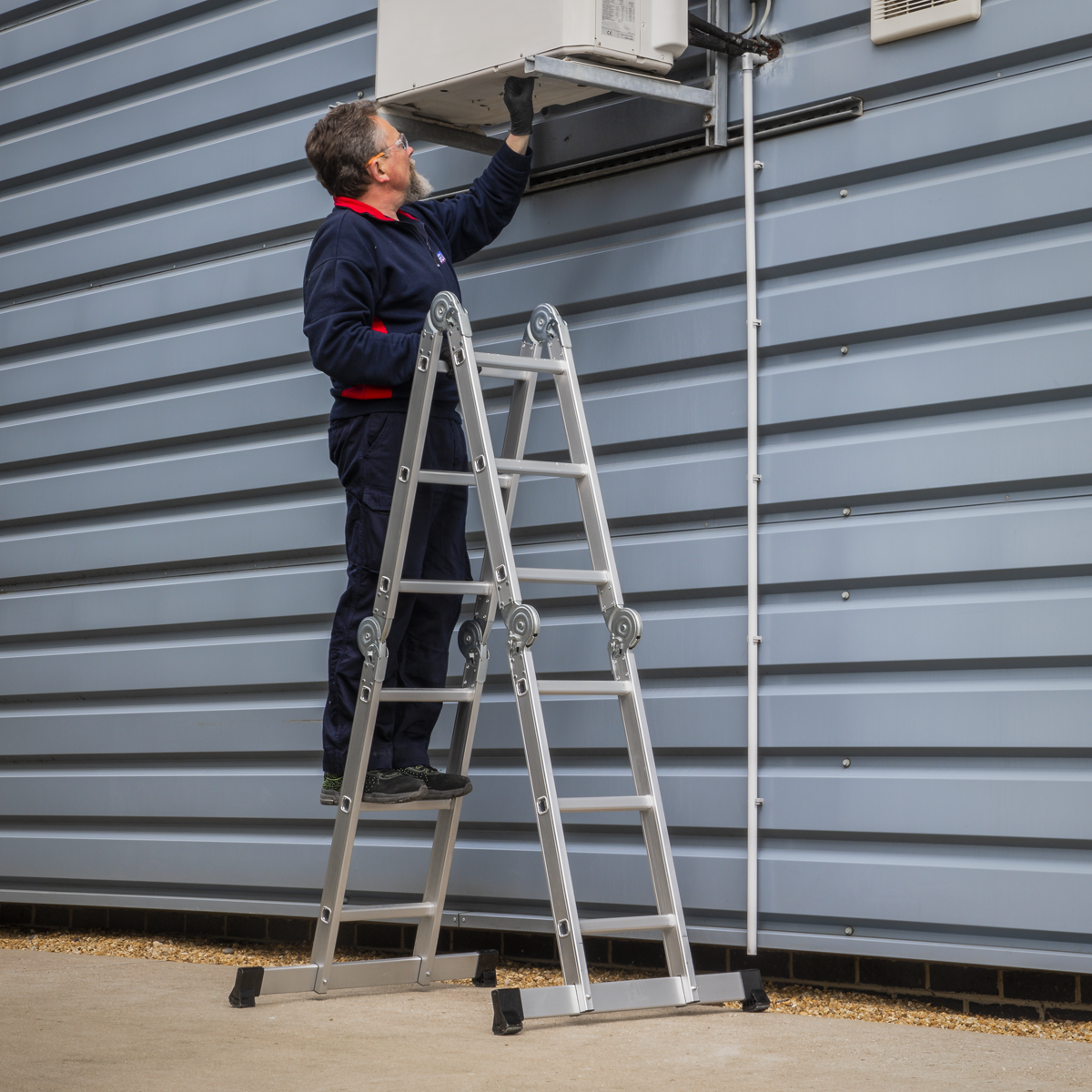 Sealey AFPL1 4-Way Aluminium Folding Platform Ladder - EN 131