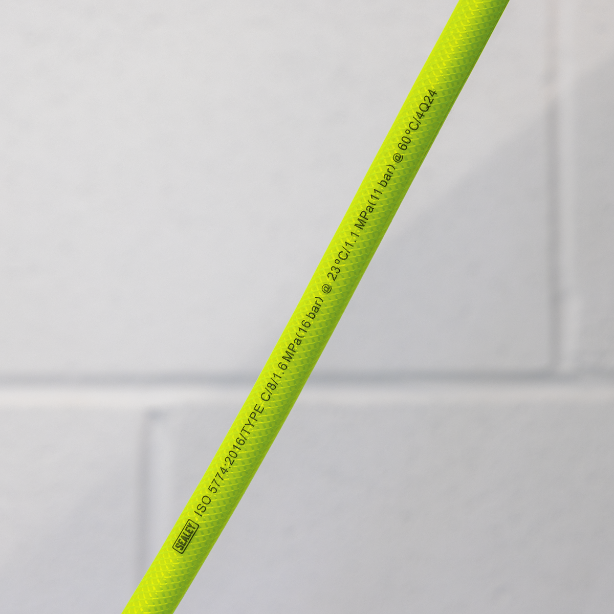 Sealey AHFC20 High-Visibility Air Hose with 1/4"BSP Unions 20m x 8mm