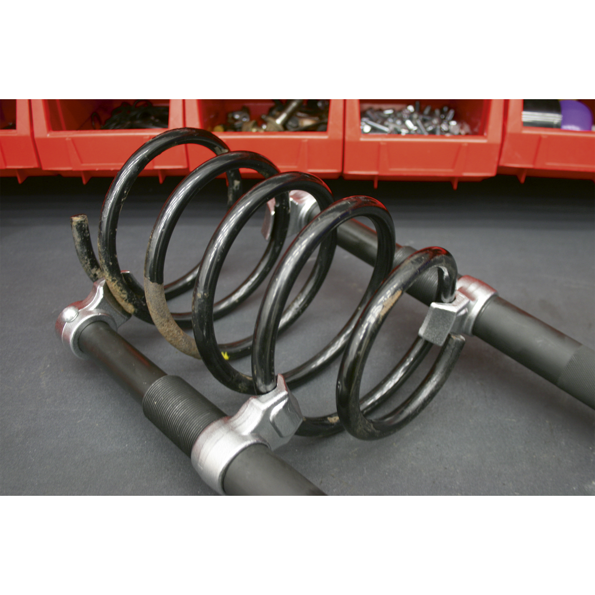 Sealey AK3845 Heavy-Duty Coil Spring Compressor Set 2500kg 2pc