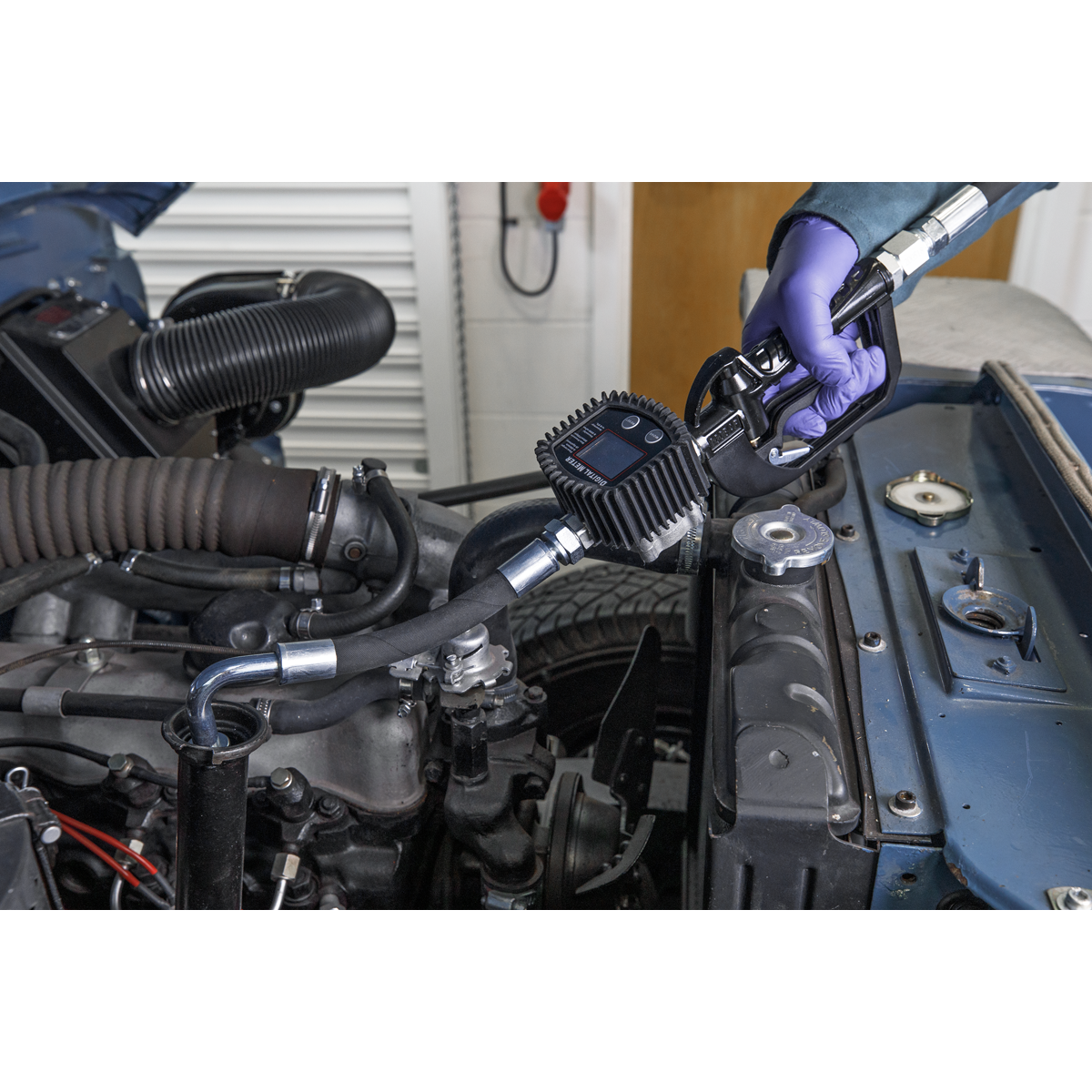 Sealey AK4562D Air Operated Oil Dispensing System with 10m Retractable Hose Reel