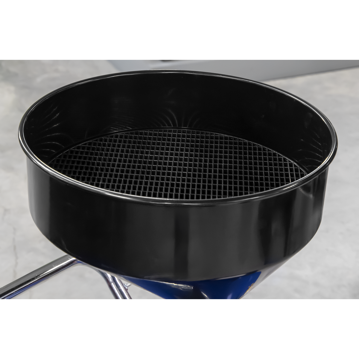 Sealey AK458DX Air Discharge Mobile Oil Drainer 110L