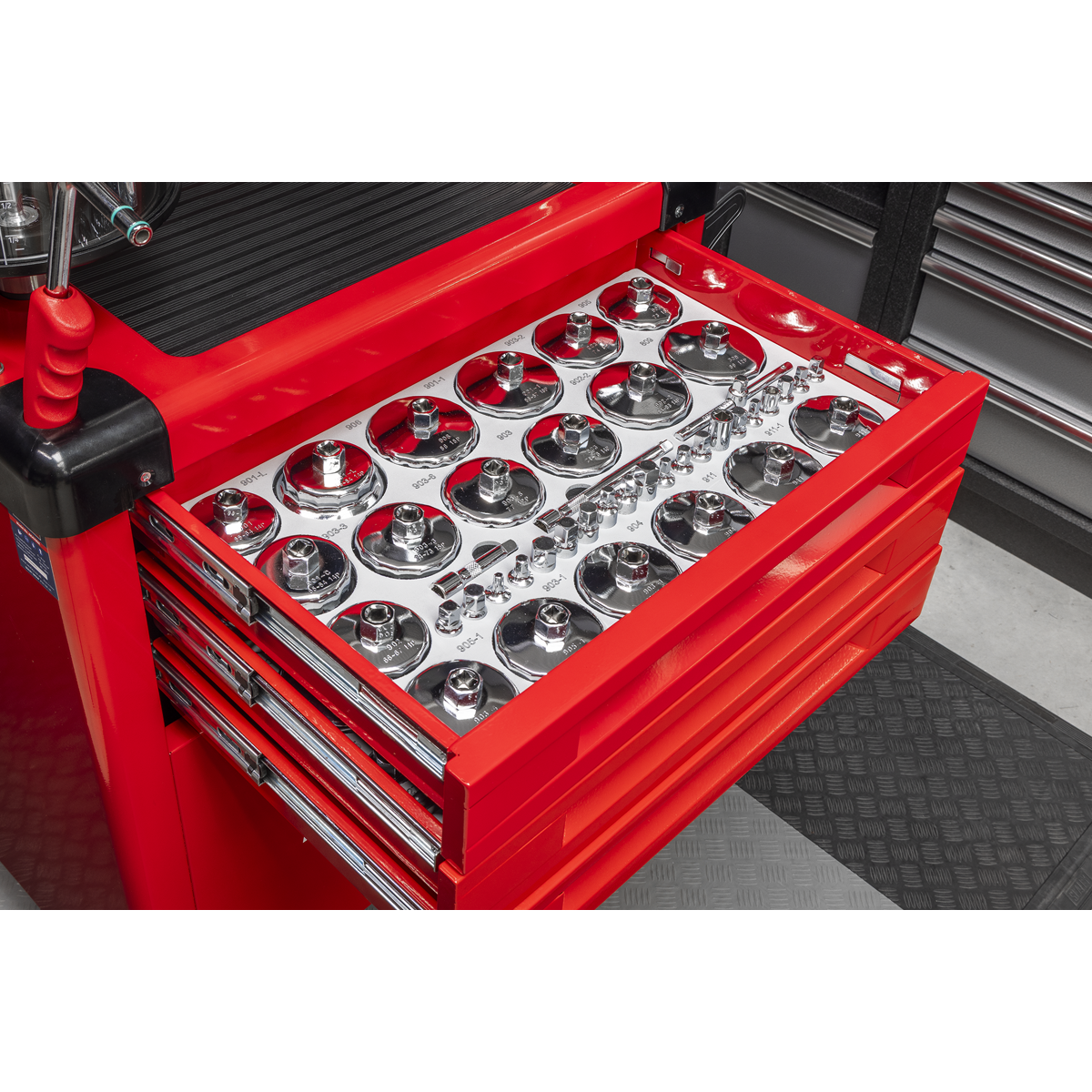 Sealey AK470DX Mobile Multifunction Oil Station with 61pc Tool Set