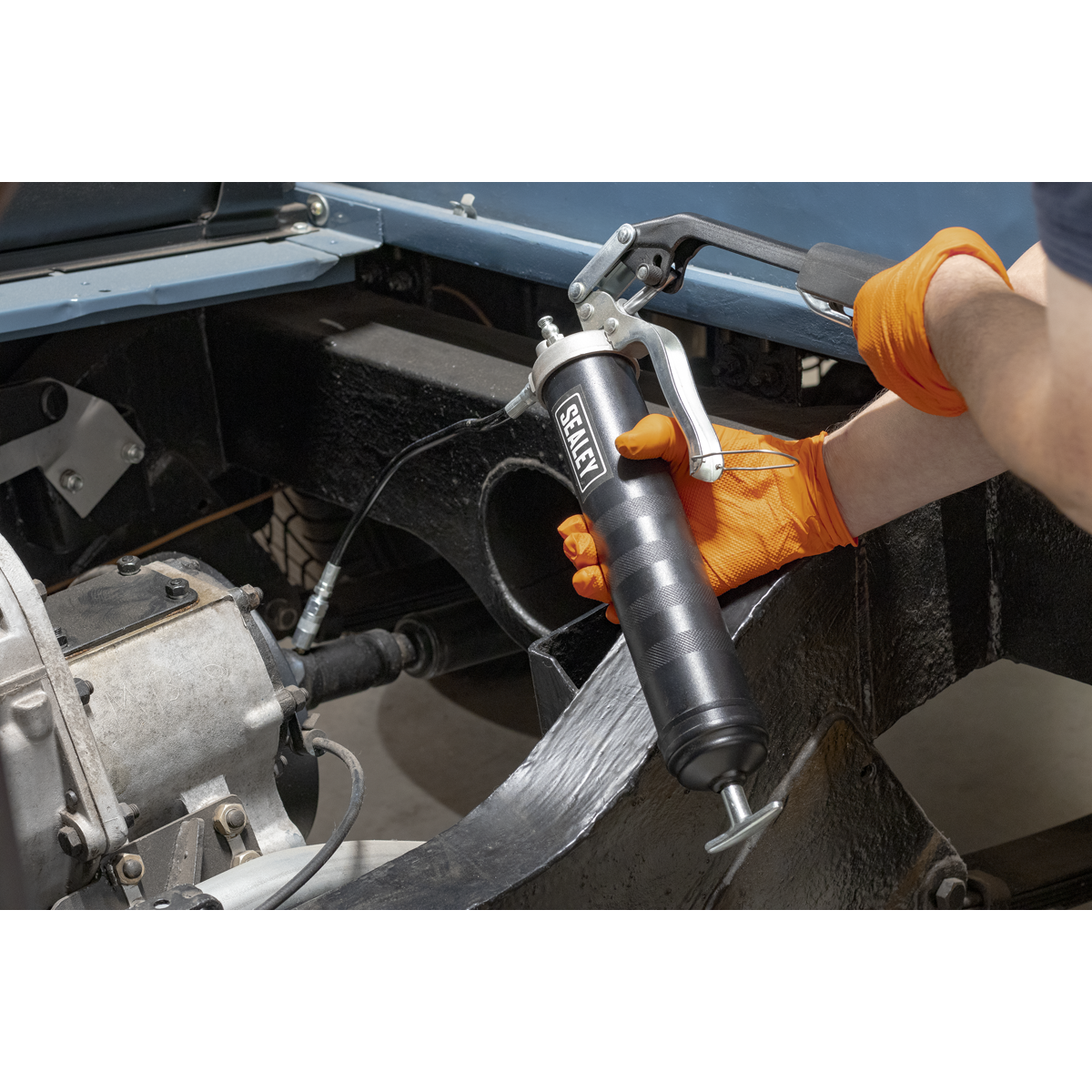 Sealey AK48 Heavy-Duty 3-Way Operating Grease Gun 4-Way Fill