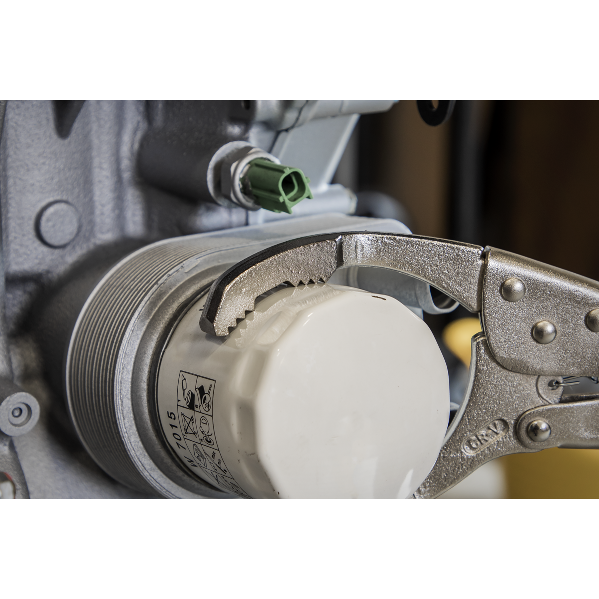 Sealey AK6423 Angled Oil Filter Locking Pliers 45-130mm Capacity