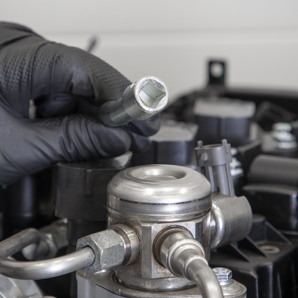 Sealey AK6900 Multi-Point Fuel Pipe Socket 3/8"Sq Drive 17mm