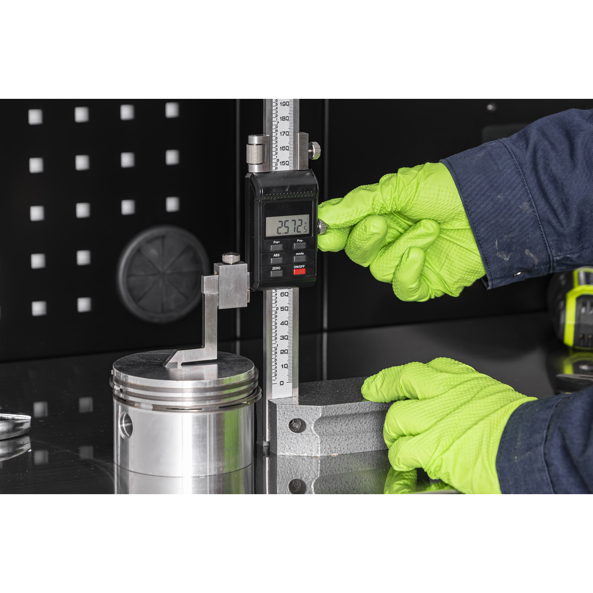 Sealey AK9636D Digital Height Gauge 0-300mm(0-12")