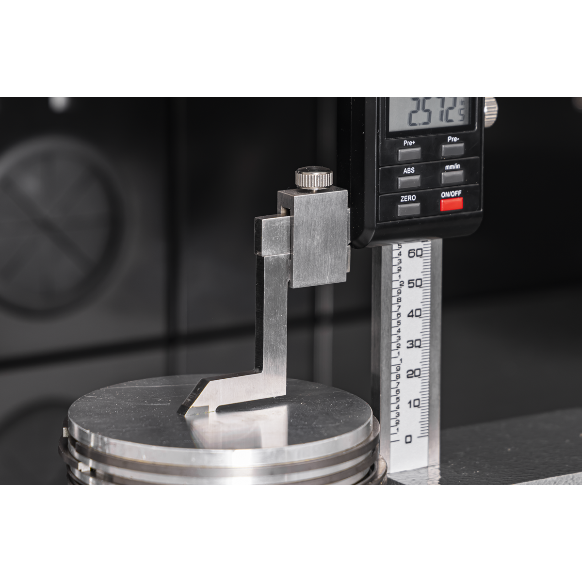 Sealey AK9636D Digital Height Gauge 0-300mm(0-12")
