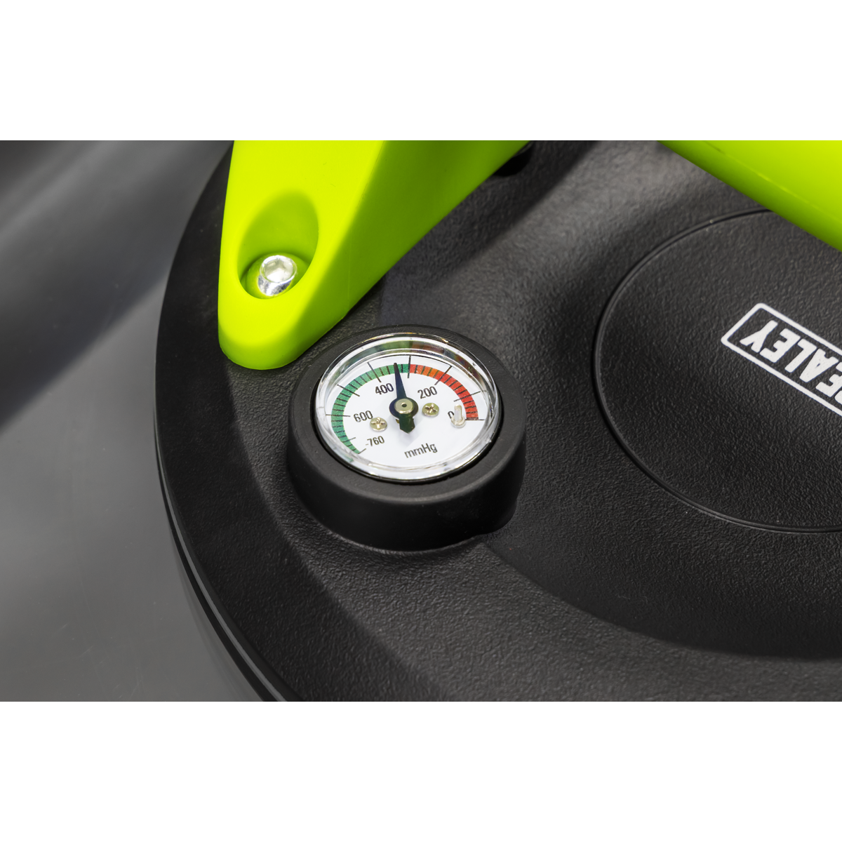 Sealey AK9894 Heavy Lift Suction Cup with Vacuum Grip Pressure Gauge