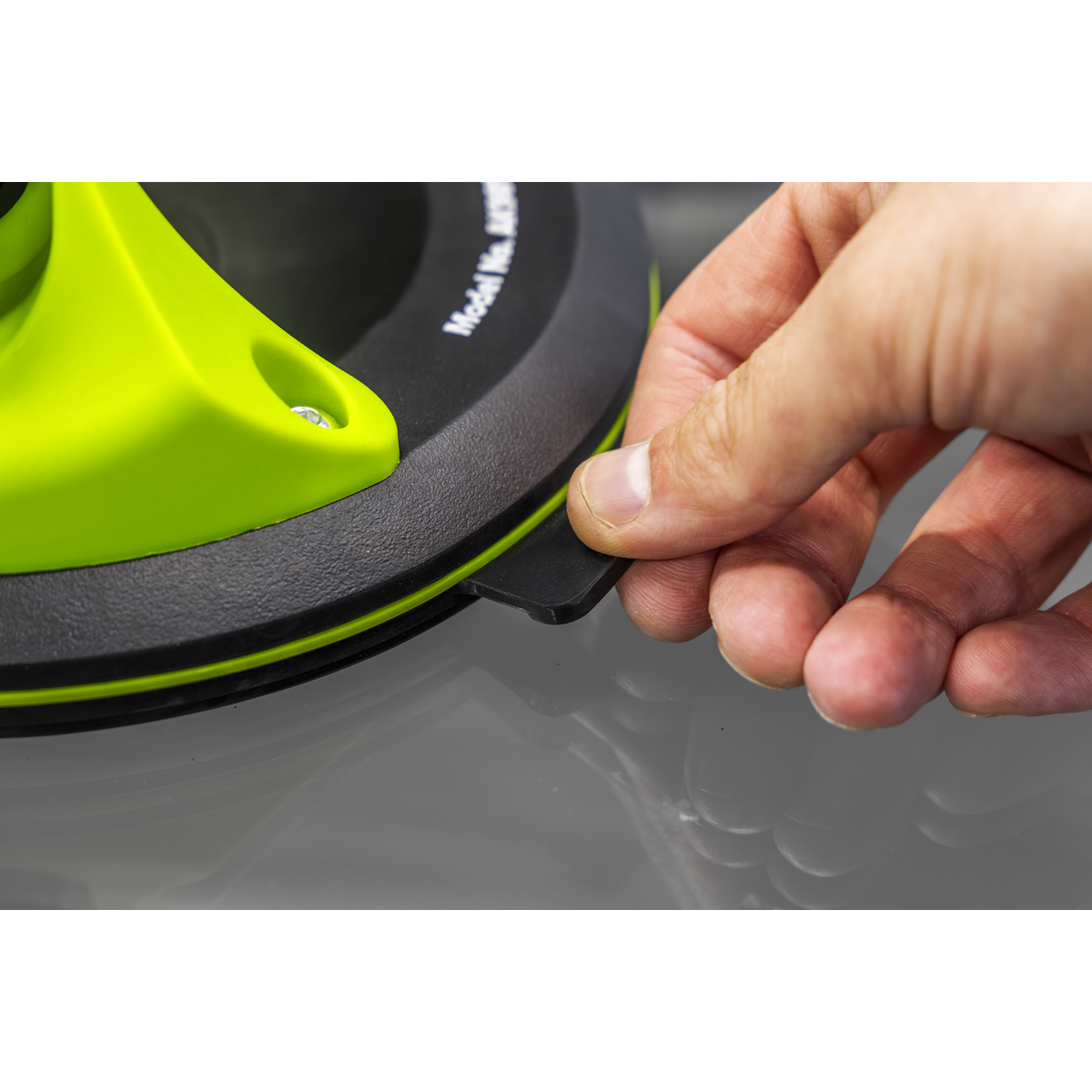 Sealey AK9894 Heavy Lift Suction Cup with Vacuum Grip Pressure Gauge