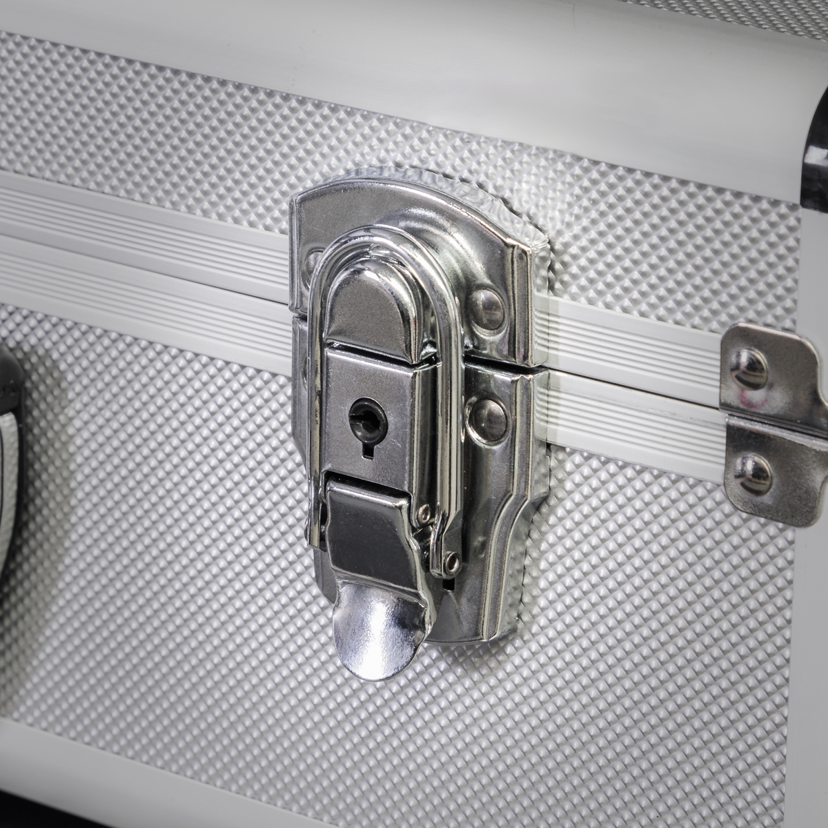 Sealey AP601 Aluminium Tool Case with Radiused Edges