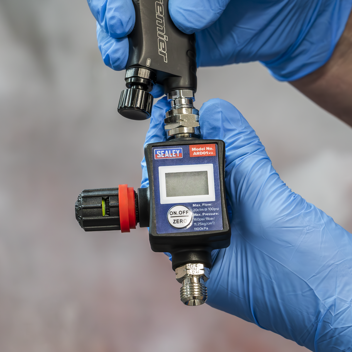 Sealey ARD01 On-Gun Digital Pressure Regulator/Gauge