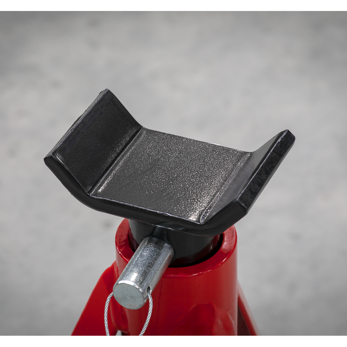 Sealey AS3000 Premier Axle Stands (Pair) 2.5 Tonne Capacity per Stand Medium Height