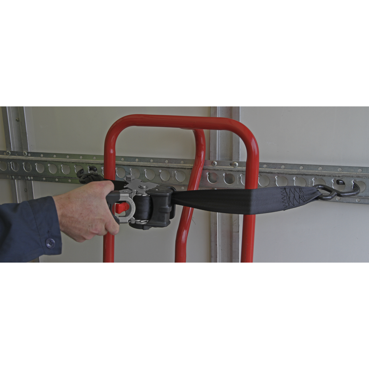 Sealey ATD50301 Auto Retractable Ratchet Strap 50mm x 3m