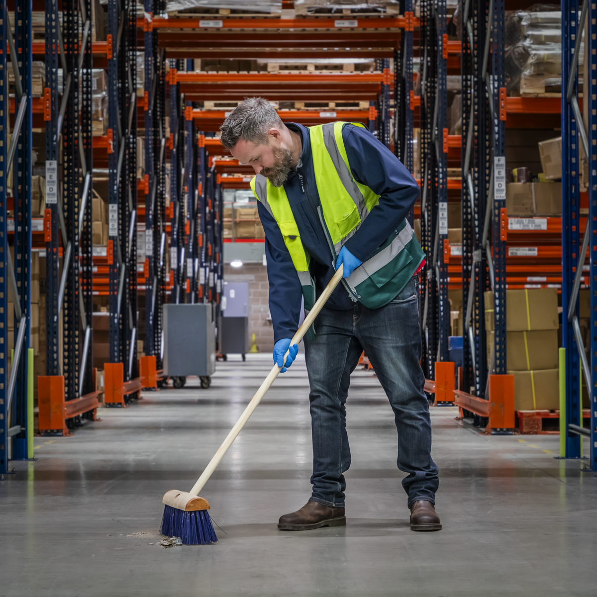 Sealey BM13H Stiff/Hard Bristle Yard Broom 13"(325mm)