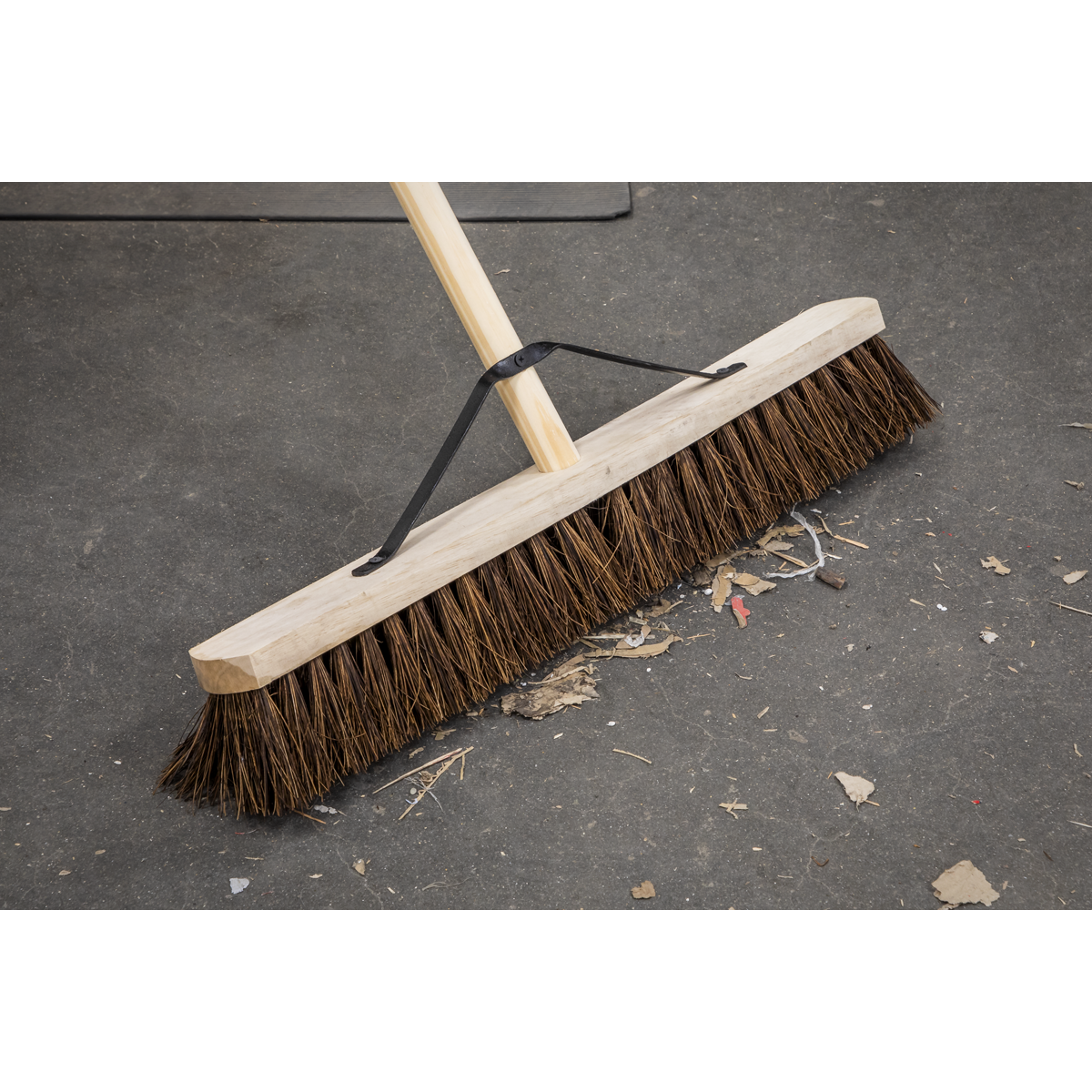 Sealey BM24H Stiff/Hard Bristle Broom 24"(600mm)