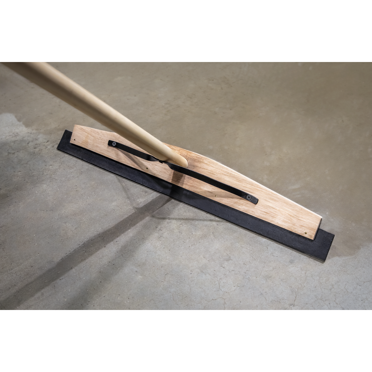 Sealey BM24RS Rubber Floor Squeegee with Wooden Handle 24"(600mm)