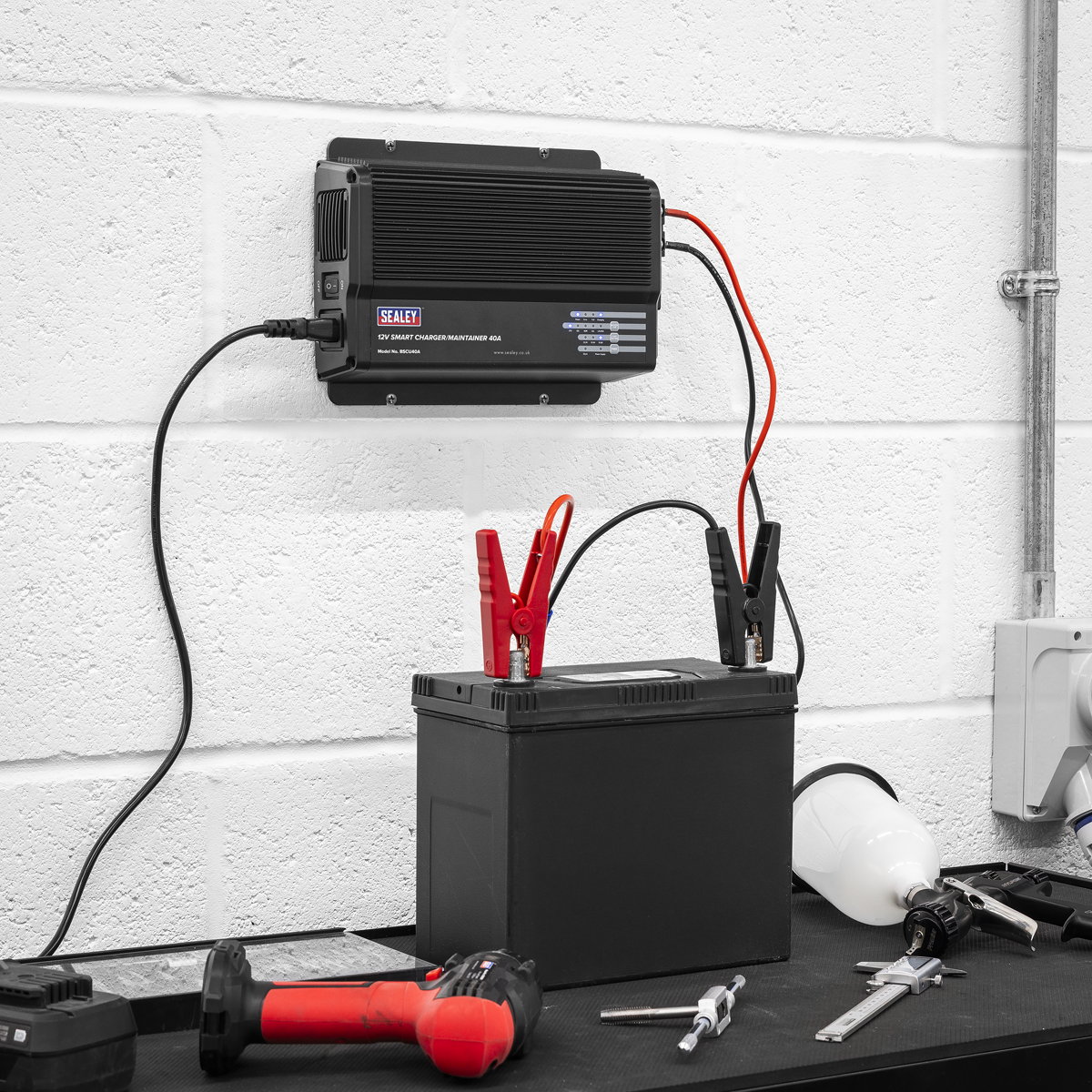 Sealey BSCU40A 12V Battery Smart Charger/Maintainer 40A