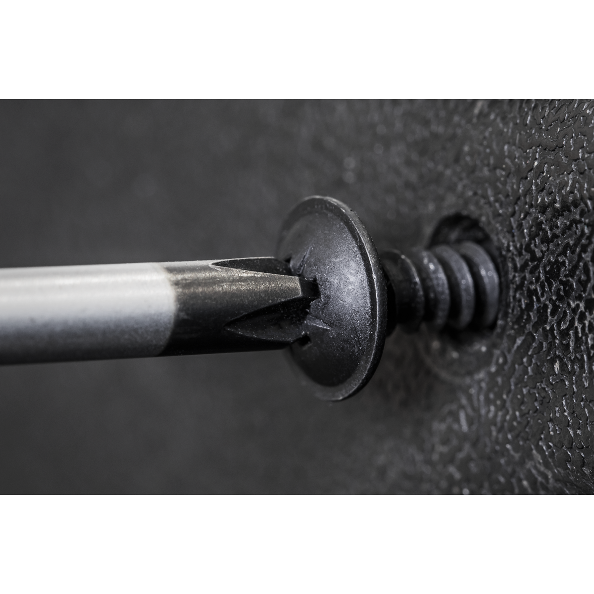 Sealey BST4213 Self-Tapping Pozi Flanged Head Screw 4.2 x 13mm, Black - Pack of 100