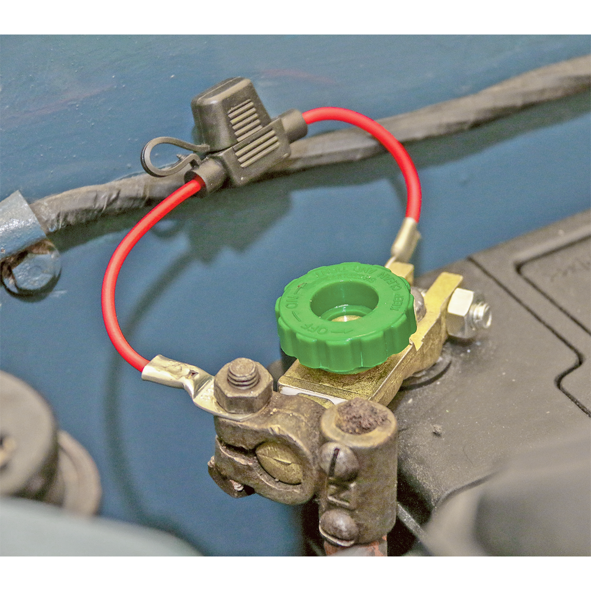 Sealey BTANT1224V Battery Isolator Terminal & Fuse Holder 12-24V