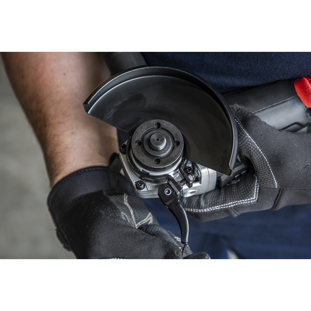 Sealey CP20VAGBKIT1 SV20 Series 115mm Cordless Angle Grinder Kit 20V 4Ah