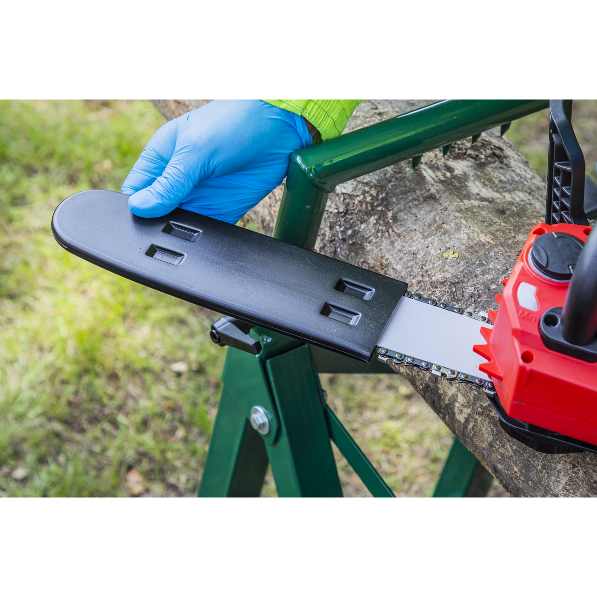 Sealey CP20VCHSKIT1 SV20 Series 25cm Cordless Chainsaw Kit 20V 4Ah