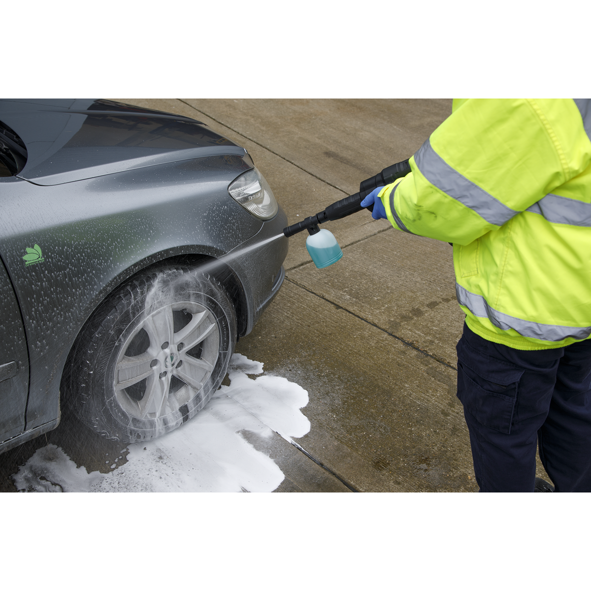 Sealey CP20VCOMBO11 2 x SV20 Series Cordless Power Tool Car Cleaning Kit 20V - 2 Batteries