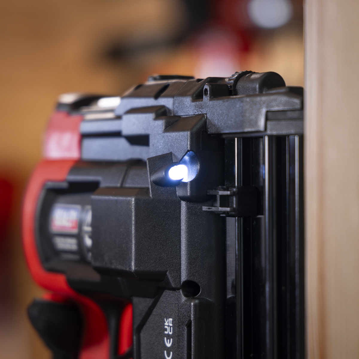 Sealey CP20VNGKIT SV20 Series Cordless Nail/Staple Gun Kit 18G 20V - 2 Batteries