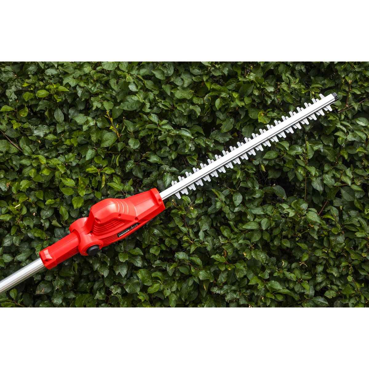 Sealey CP20VTP01 SV20 Series Cordless Telescopic Hedge Trimmer Kit 20V 2Ah
