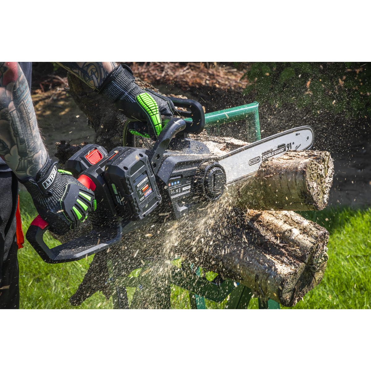 Sealey CP40VCS SV20 Series 35cm Cordless Chainsaw 40V - Body Only