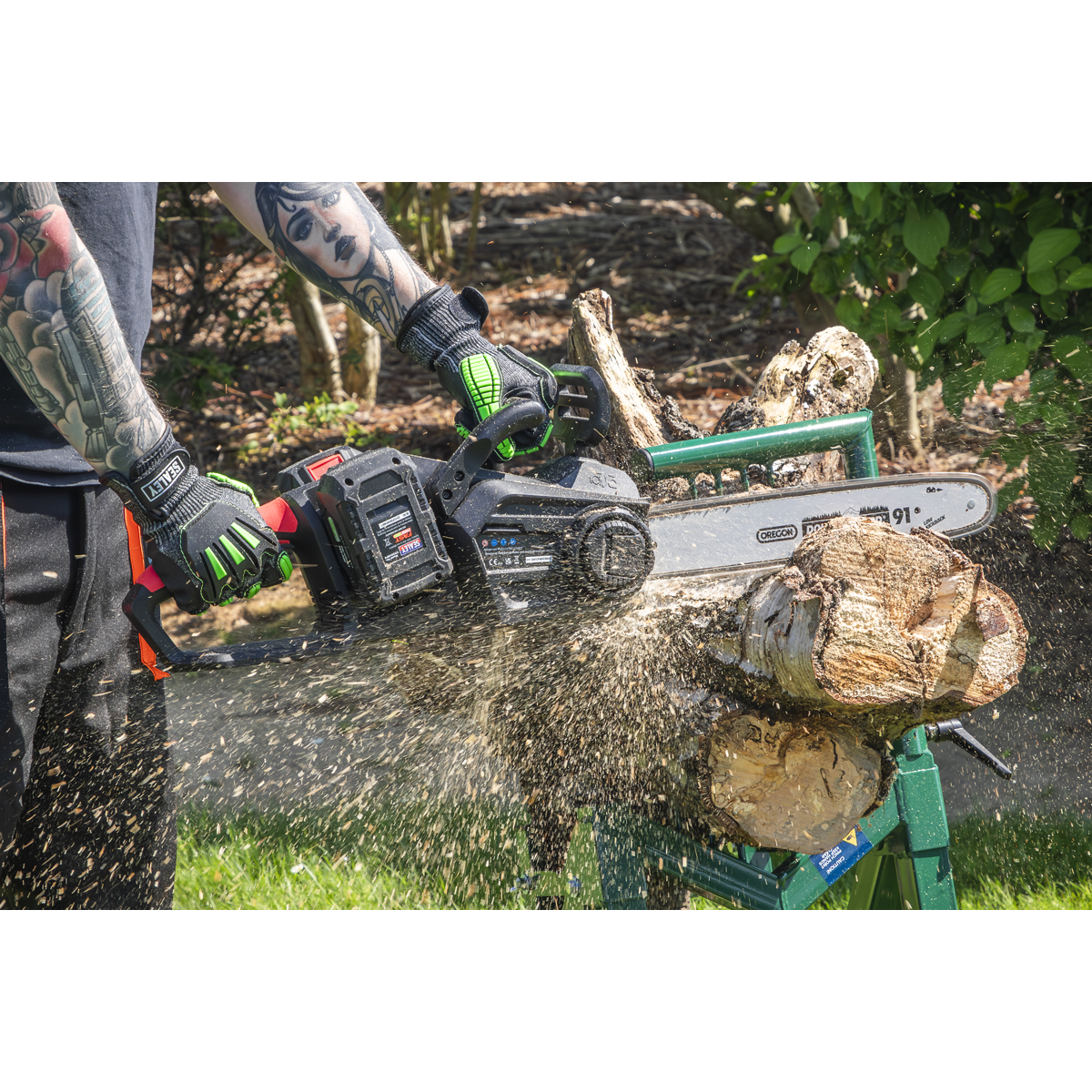 Sealey CP40VCS SV20 Series 35cm Cordless Chainsaw 40V - Body Only