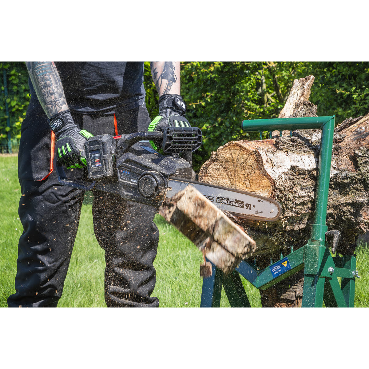 Sealey CP40VCS SV20 Series 35cm Cordless Chainsaw 40V - Body Only