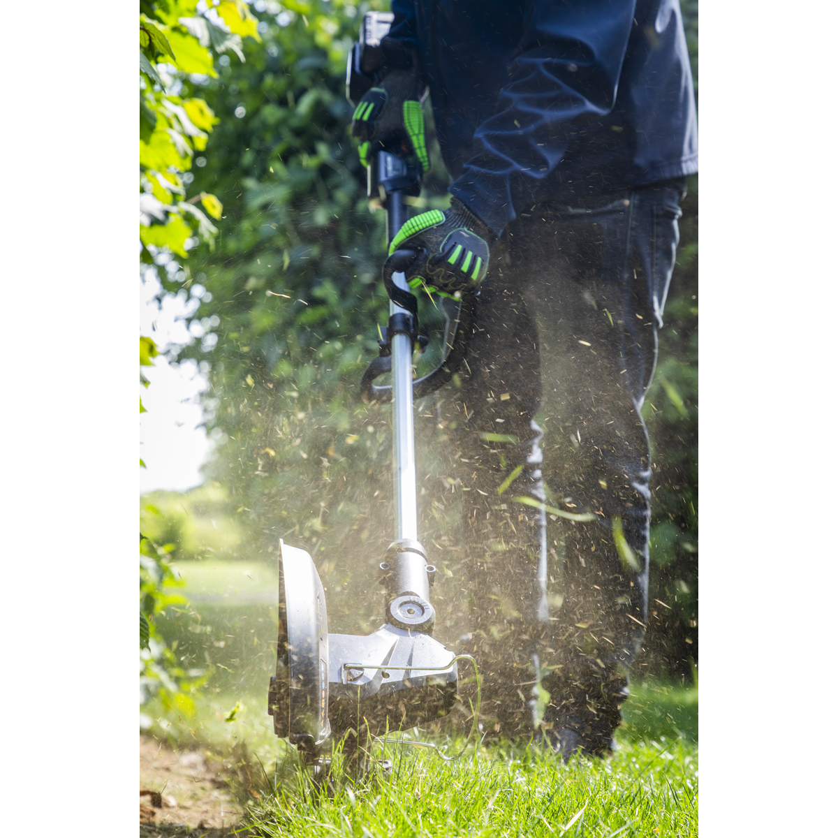 Sealey CP40VGSKIT Grass Trimmer Kit 40V 4Ah SV20 Series 30cm