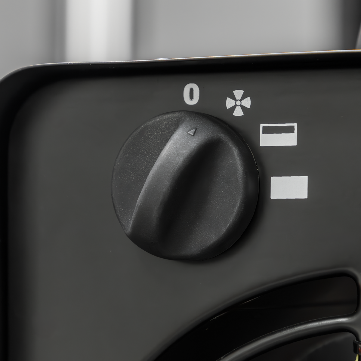 Sealey DEH3001 Industrial Fan Heater with Ducting 3kW/230V