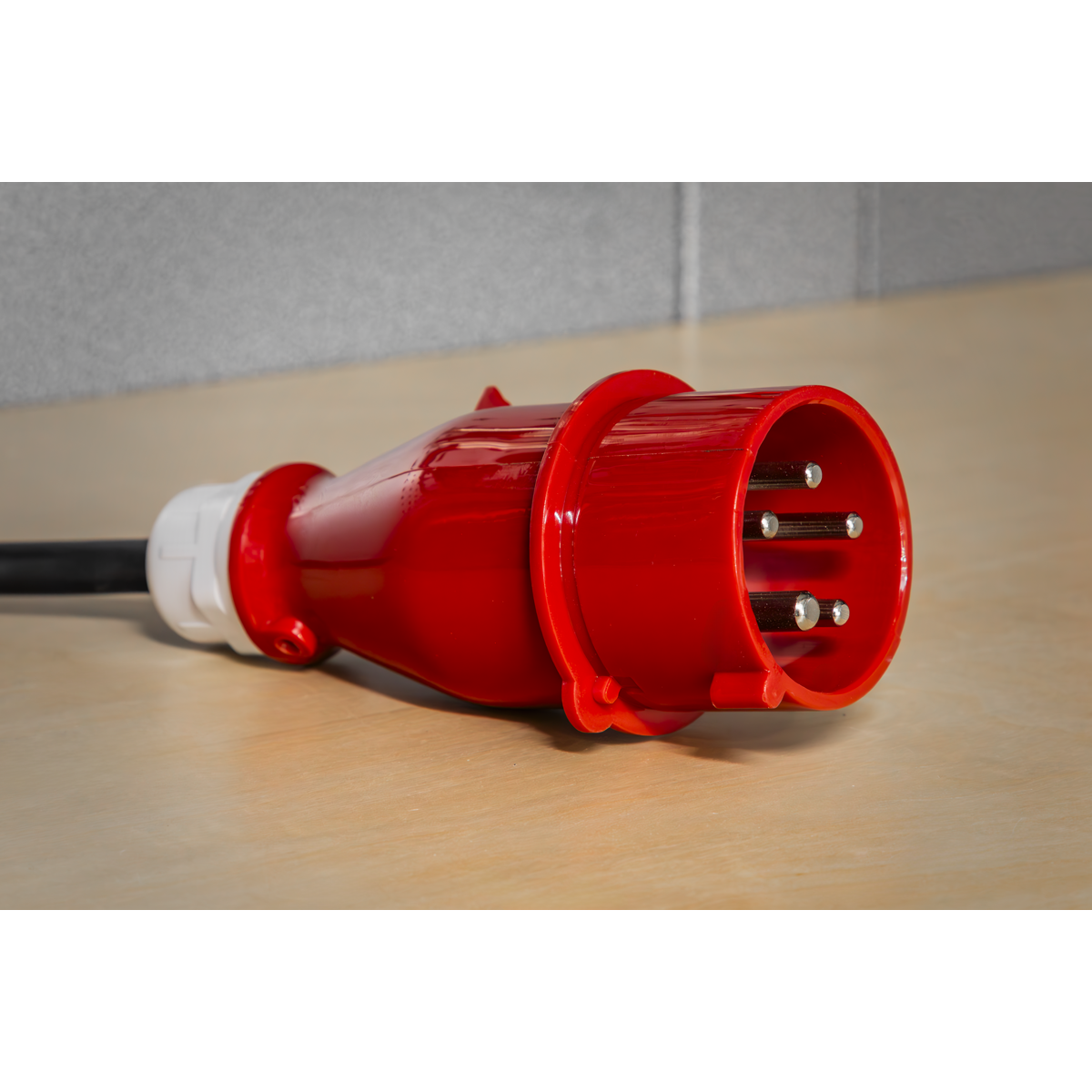 Sealey DEH5001 Industrial Fan Heater with Ducting 5kW/400V