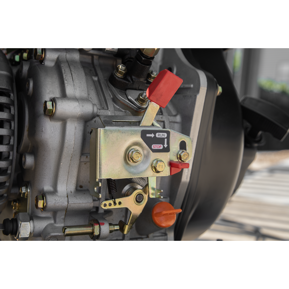 Sealey DG5000W 5000W Diesel Welder Generator 4-Stroke Engine 110/230V