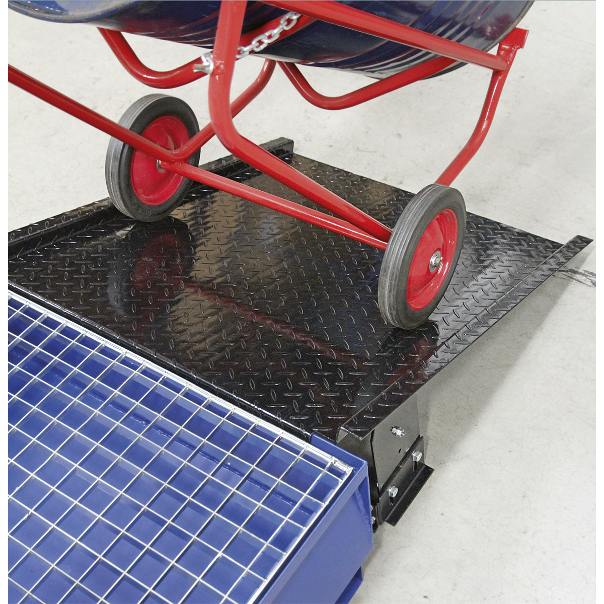 Sealey DRP15 Adjustable Height Ramp for Barrel Bunds & Kerbs