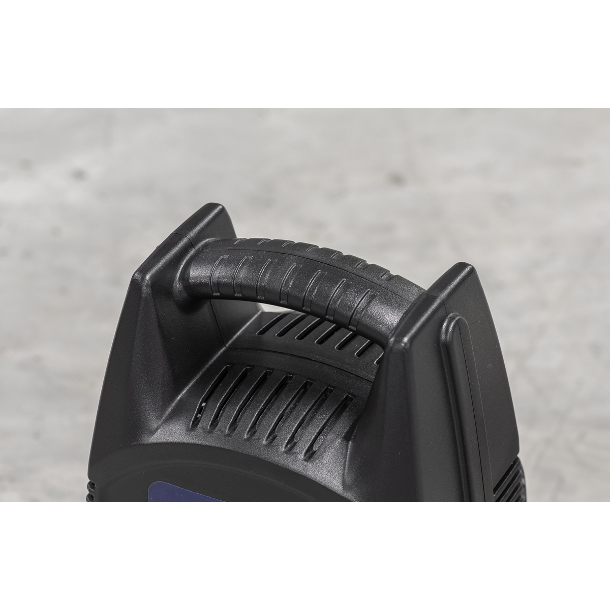 Sealey DSBC6 12V Battery Charger 6A 230V