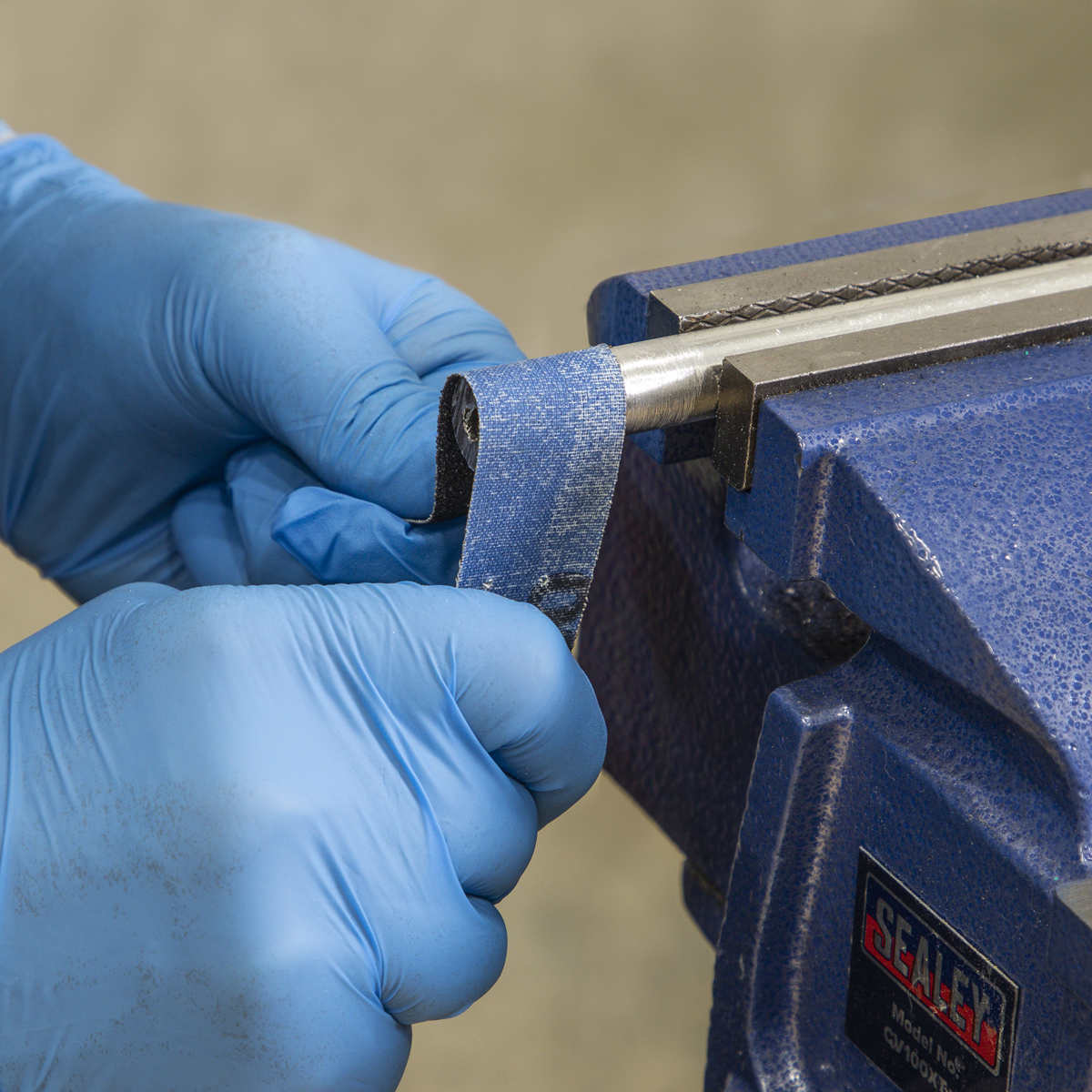 Sealey ER252580 Emery Roll 80Grit 25mm x 25m - Blue Twill