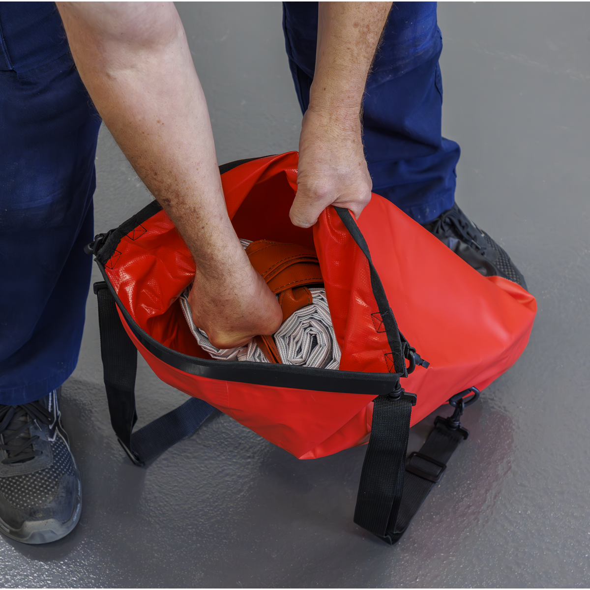 Sealey EV500S Silicone-Coated Lithium Battery Fire Safety Blanket 3 x 4m