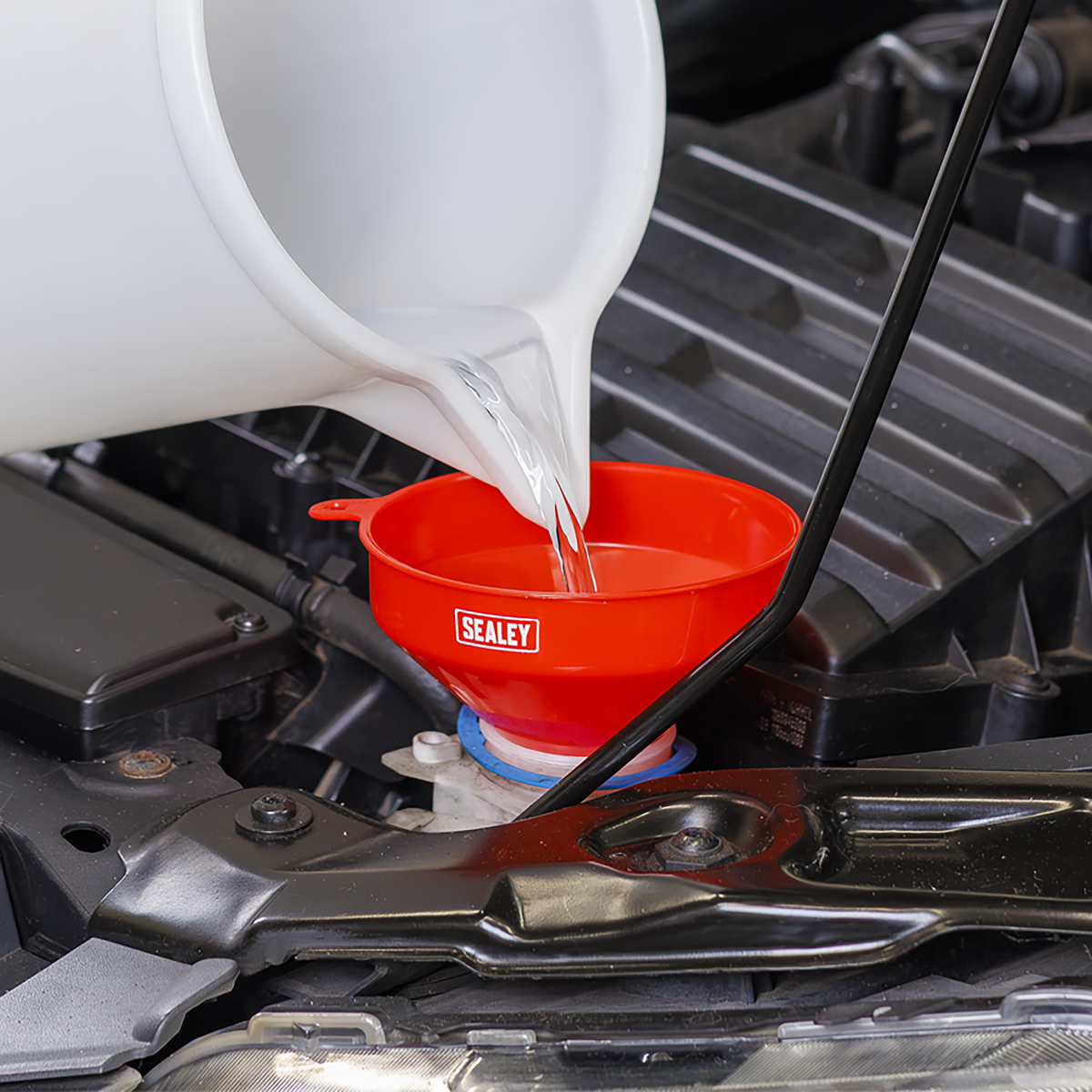 Sealey F1 Fixed Spout Funnel 120mm - Small