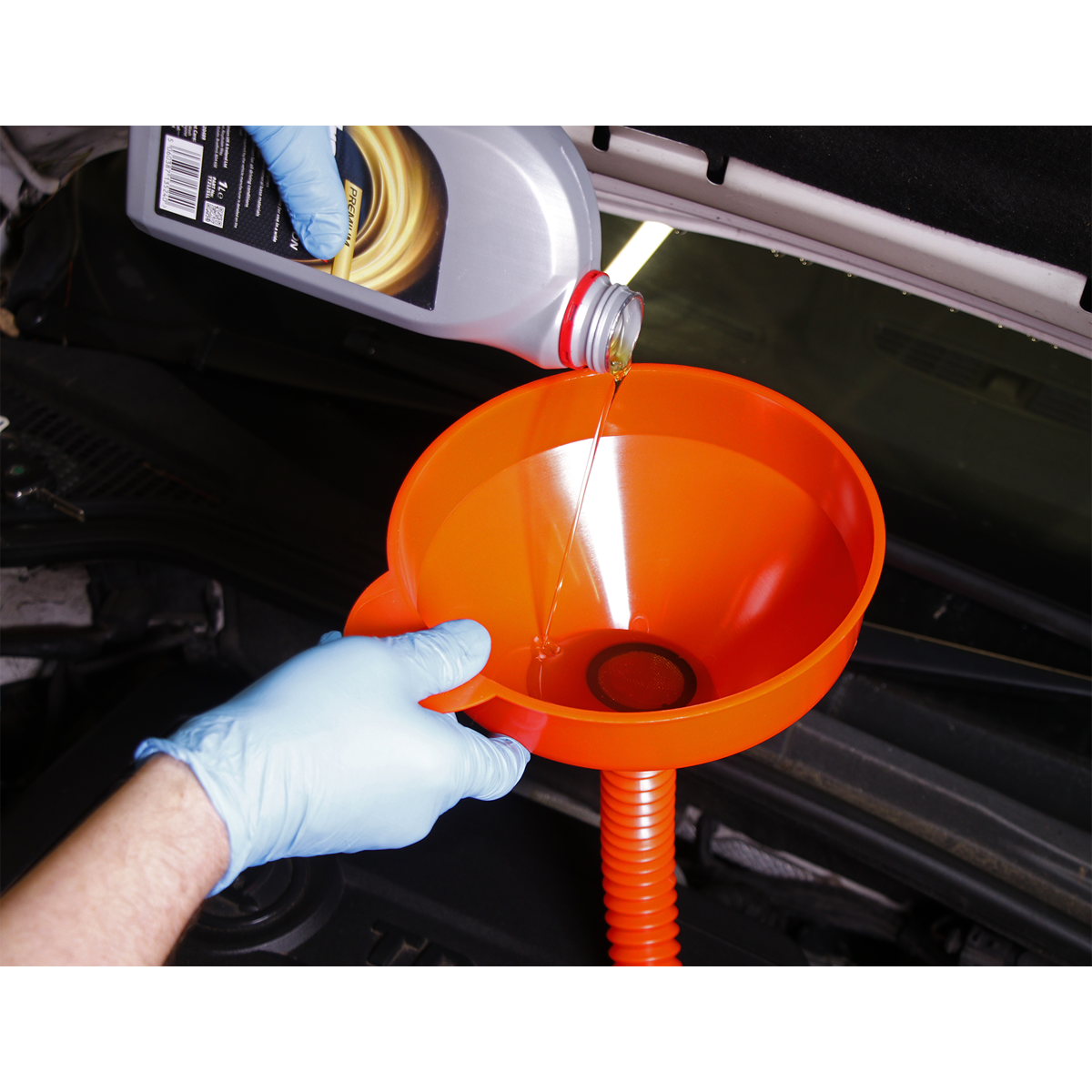 Sealey F2F Flexible Spout Funnel with Filter 200mm - Medium