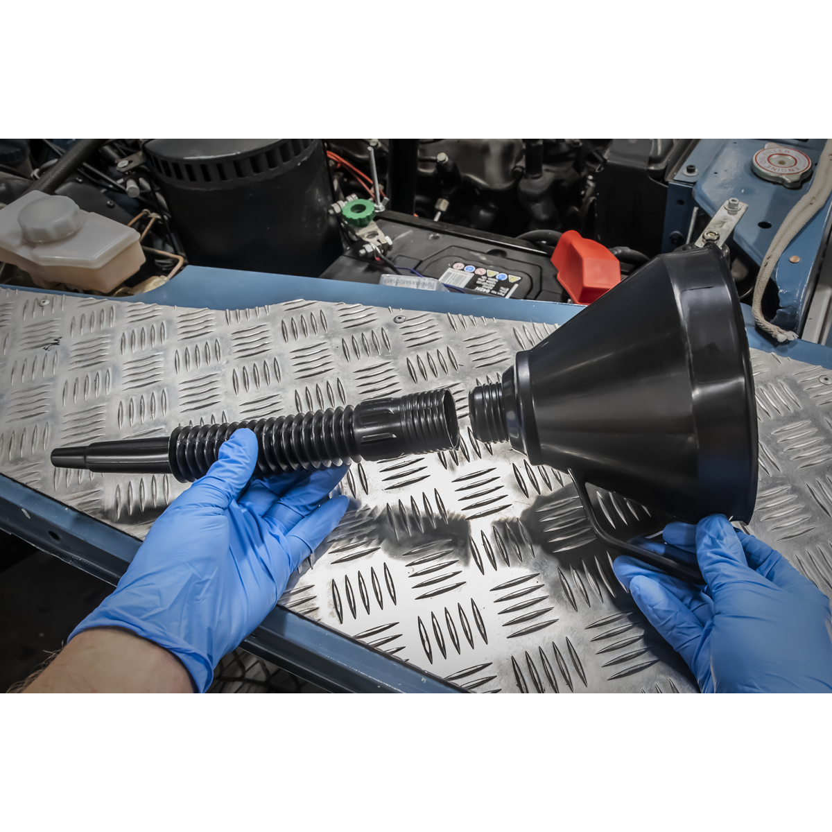 Sealey F6 Flexible Spout Funnel with Filter 160mm