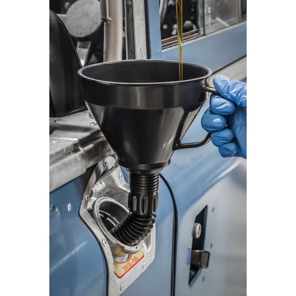 Sealey F6 Flexible Spout Funnel with Filter 160mm