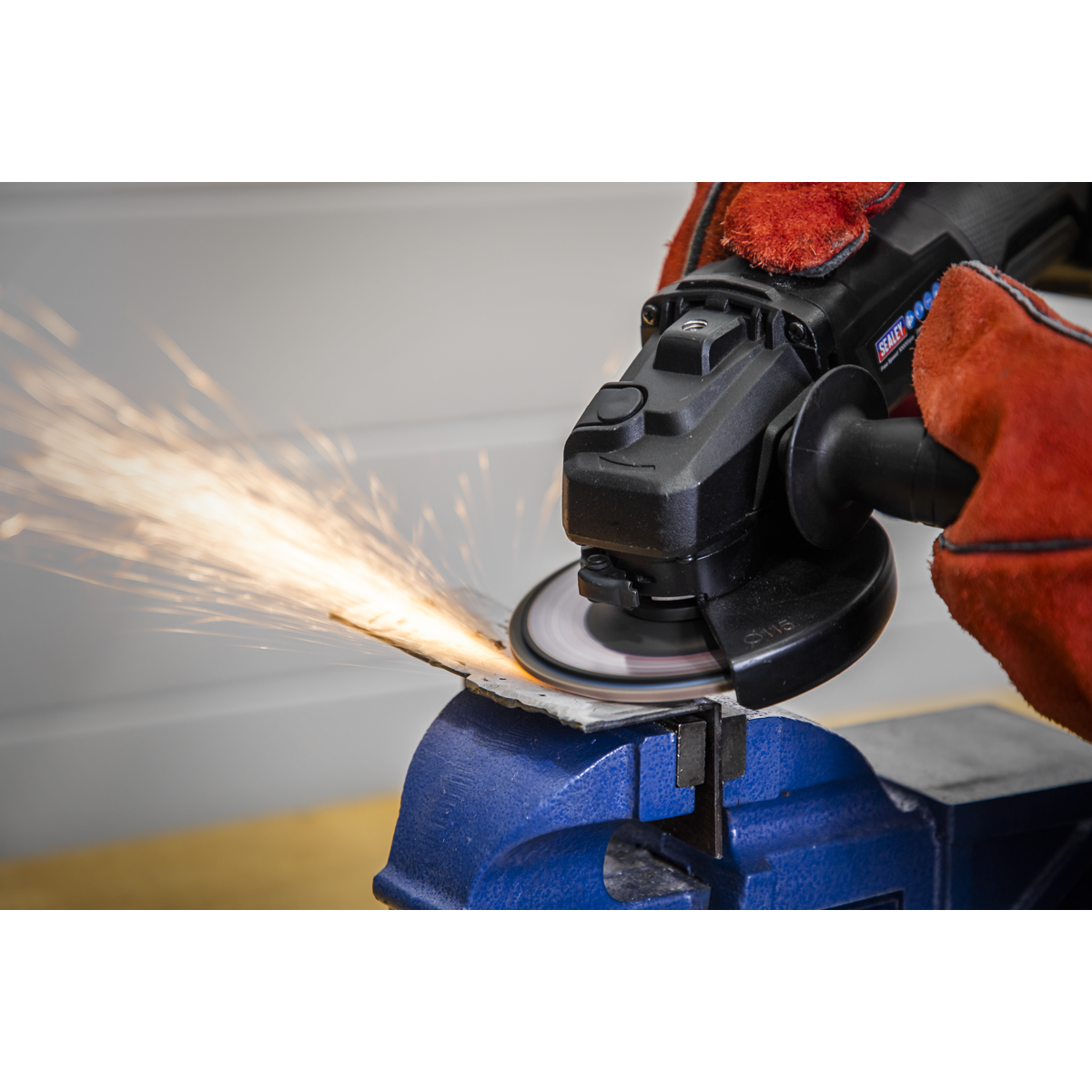 Sealey FD11580E 115mm Aluminium Oxide Flap Disc 80Grit 22mm Bore