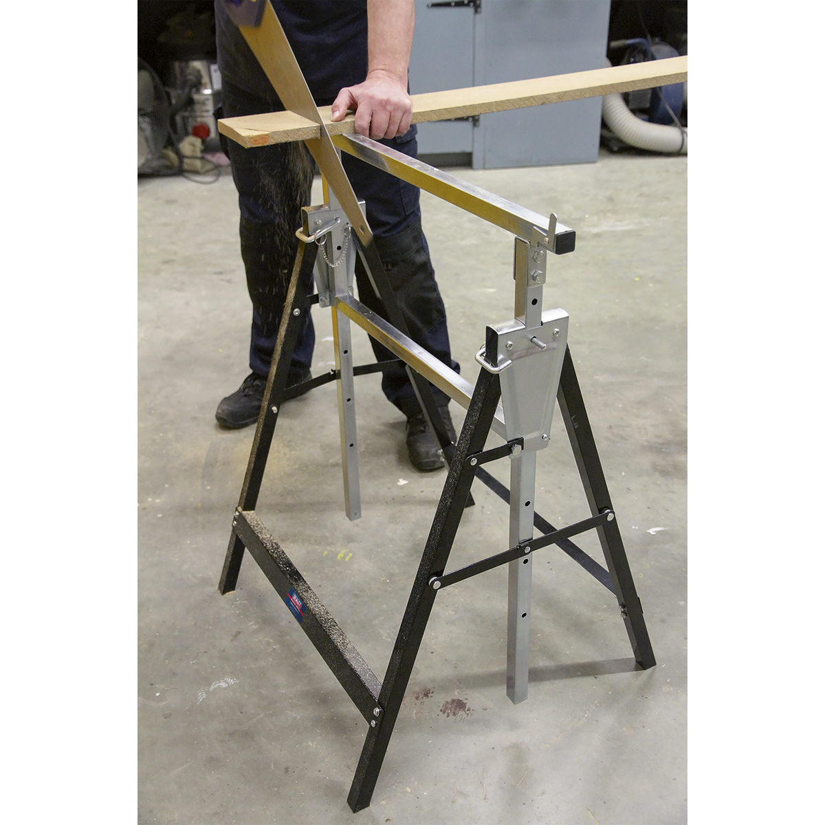 Sealey FDT32 Fold Down Telescopic Trestle 200kg Capacity - Pair