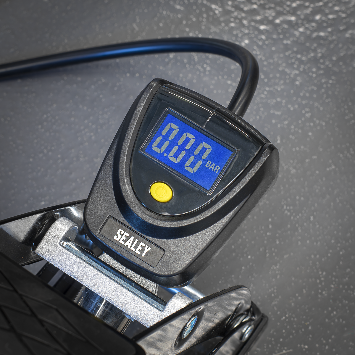Sealey FP8D Single Barrel Digital Foot Pump