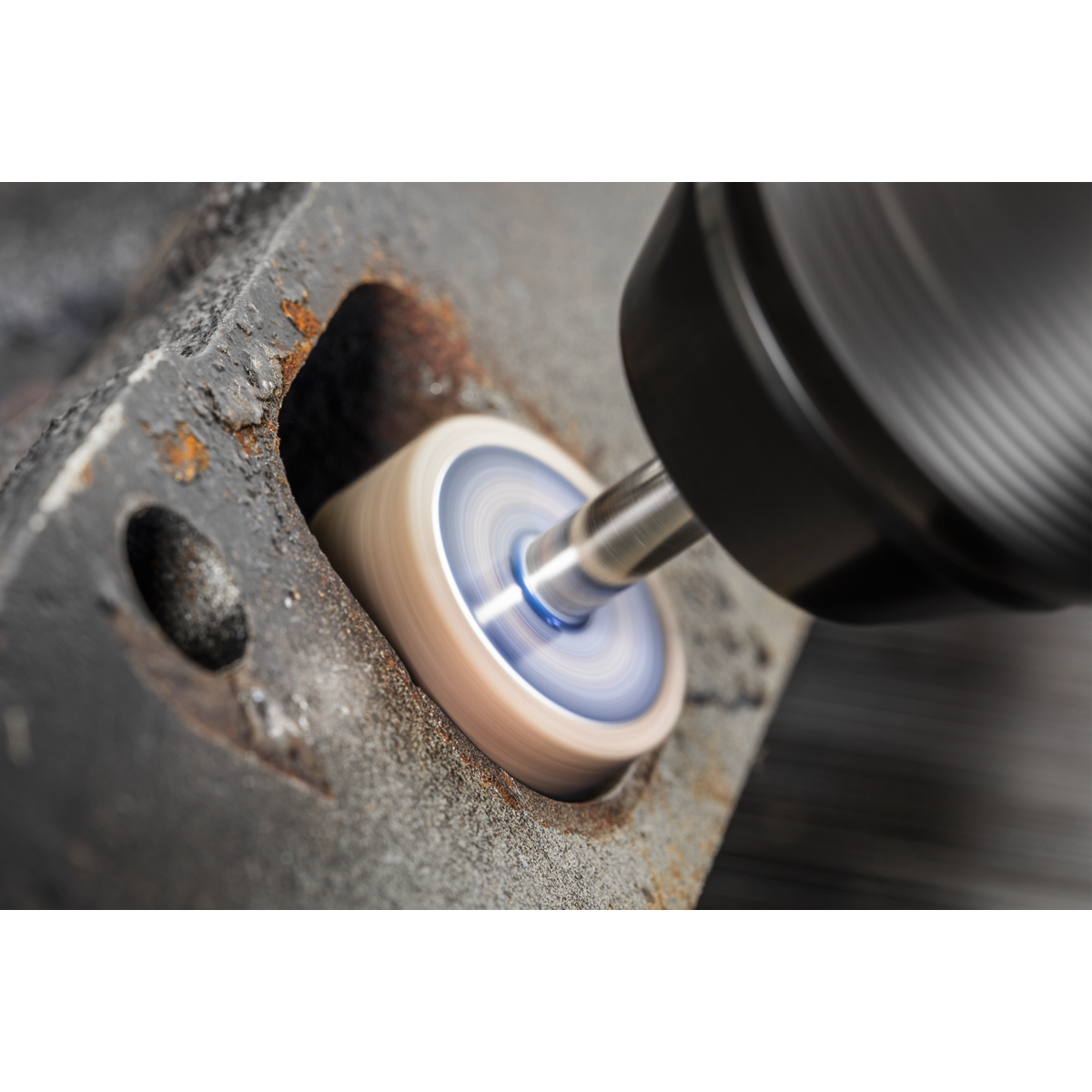 Sealey FW2510605 25 x 10mm Abrasive Flap Wheel with 6mm Shaft 60Grit - Pack of 5